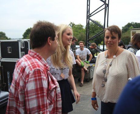 Backstage with Olly and Pixie