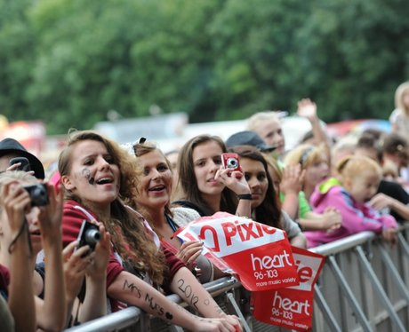 Pixie Lott on stage