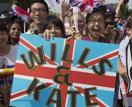 Prince William and Kate Middleton greeted by fans