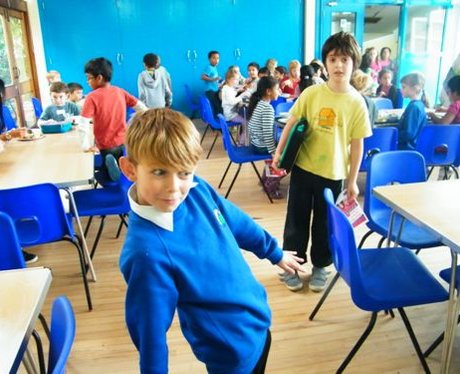 school dinner tour