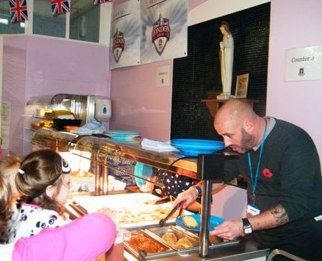 school dinner tour