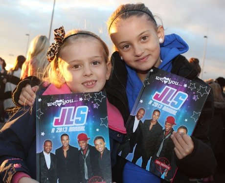 The Mall Christmas Lights with JLS