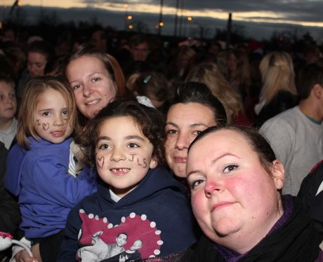 The Mall Christmas Lights with JLS