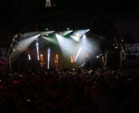 The Mall Christmas Lights with JLS