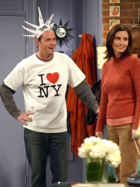 10 Times Chandler And Monica Gave Us Serious Relationship Goals - Heart