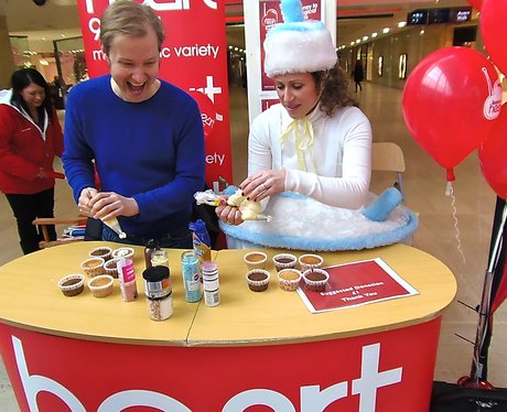 Heart's Pop Up Cake Shop At The Centre MK