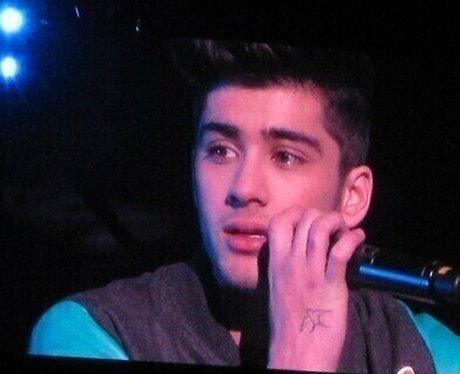 Zayn Malik - Celebrities Crying - Heart