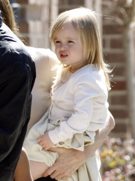 Vivienne Jolie-Pitt gets carried by Angelina