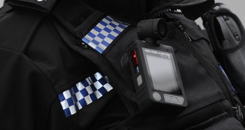 Drop In Assaults As Hampshire Police Wear Cameras - Heart Hampshire