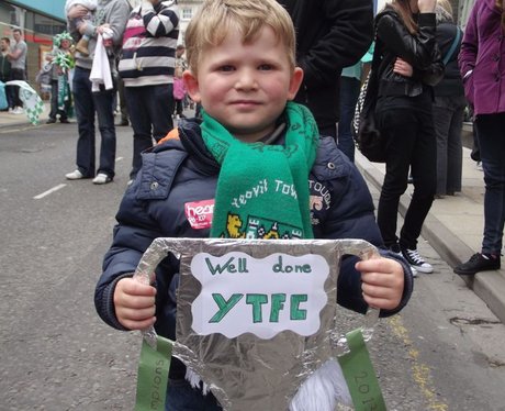 Heart & Yeovil FC Parade