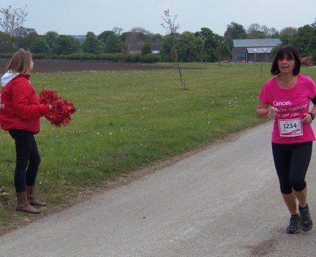 Heart Cheering Zone at Aylesbury Race for Life 19/