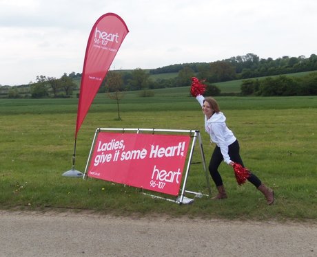 Heart Cheering Zone at Aylesbury Race for Life 19/