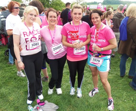Medal Time - Aylesbury Race for Life 19/05/2013