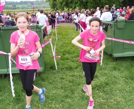 Medal Time - Aylesbury Race for Life 19/05/2013