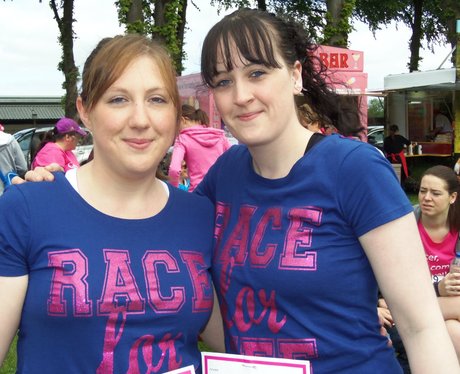 The Pink Ladies - Windsor Race for Life 1/06/2013