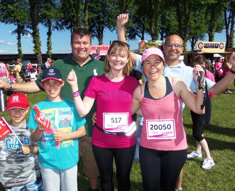 Cheering the Girls - Windsor Race for Life 02/06/2