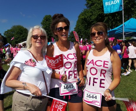 Cheering the Girls - Windsor Race for Life 02/06/2