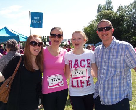 Cheering the Girls - Windsor Race for Life 02/06/2