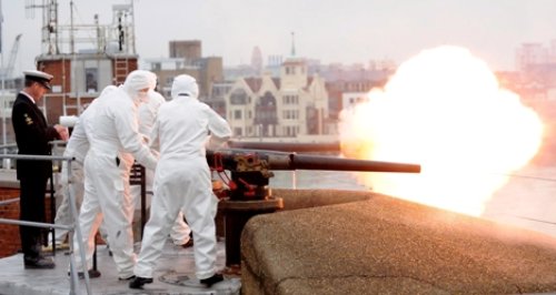 Fort Brockhurst gun salute