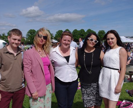 Worcester Racecourse Ladies Day with Heart - Worcester Racecourse ...