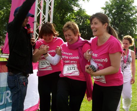 Northampton Race for Life Walkers Joggers and Runn