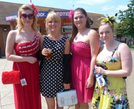 ladies day wear