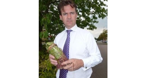 Mark Lancaster MP with a bundle of khat