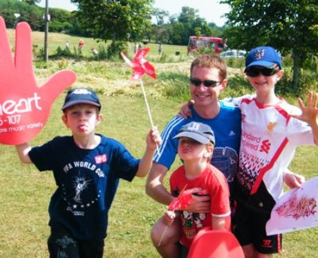 Did you bump into the Heart Angels at the kite fes