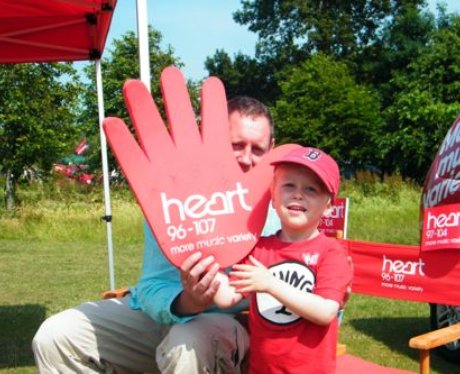 Did you bump into the Heart Angels at the kite fes