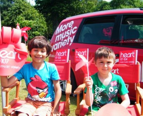 Did you bump into the Heart Angels at the kite fes