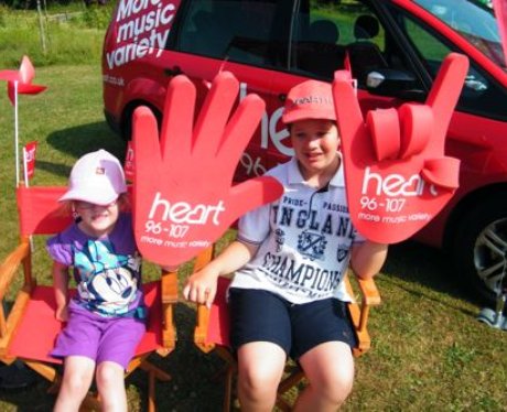 Did you bump into the Heart Angels at the kite fes