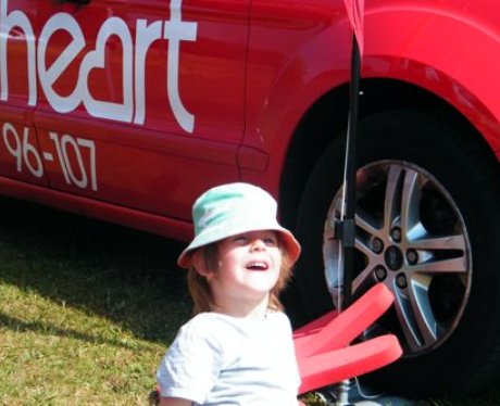Did you bump into the Heart Angels at the kite fes