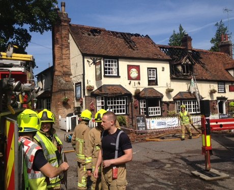 500 year old pub damaged in blaze