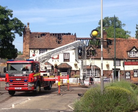 500 year old pub damaged in blaze