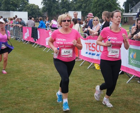 Rugby Race For Life - During The Race 3