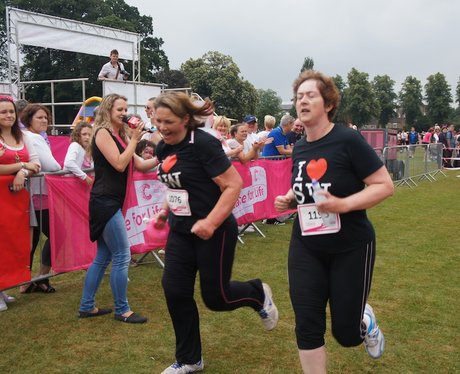 Rugby Race For Life - During The Race 3