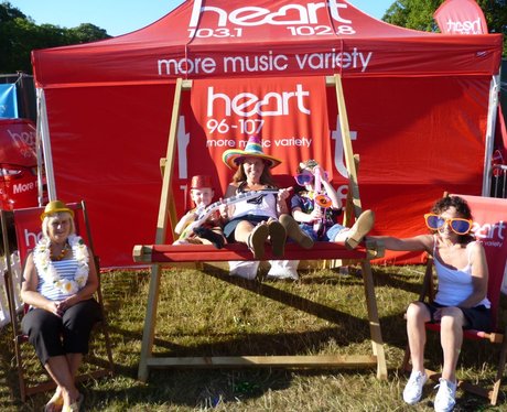 Jessie J - The Giant Deckchair