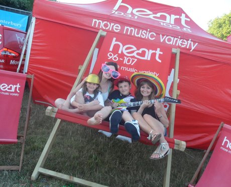Jessie J - The Giant Deckchair 2