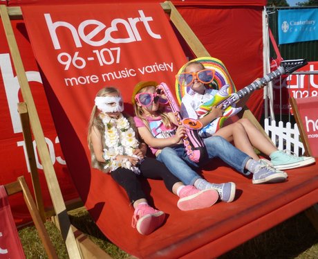 Jessie J - The Giant Deckchair 3