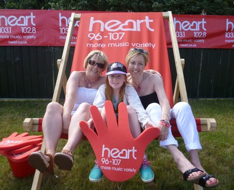 Jessie J - The Giant Deckchair 3