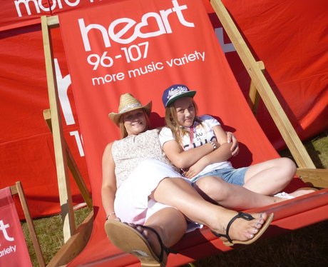 Jessie J - The Giant Deckchair 3