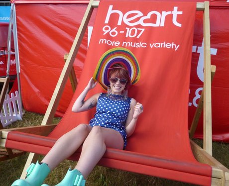 Jessie J - The Giant Deckchair 3