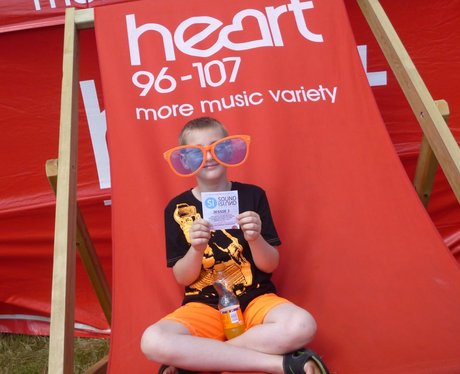 Jessie J - The Giant Deckchair 3