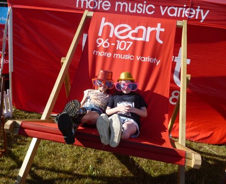 Jessie J - The Giant Deckchair