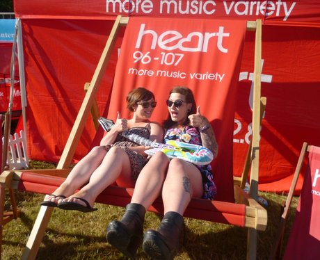 Jessie J - The Giant Deckchair 4