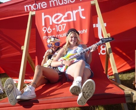 Jessie J - The Giant Deckchair 4