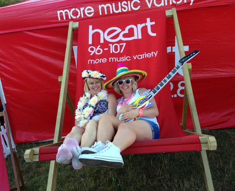 Jessie J - The Giant Deckchair 5