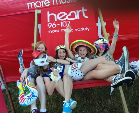 Jessie J - The Giant Deckchair 5