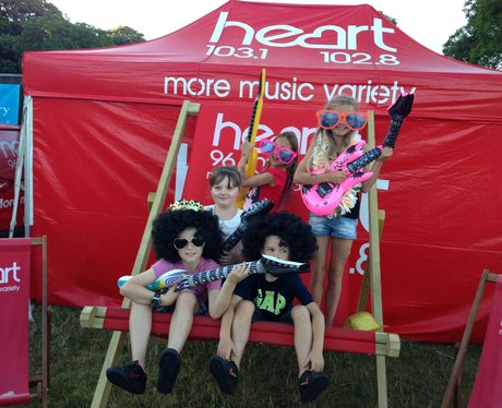 Jessie J - The Giant Deckchair 5