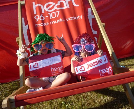 Jessie J - The Giant Deckchair